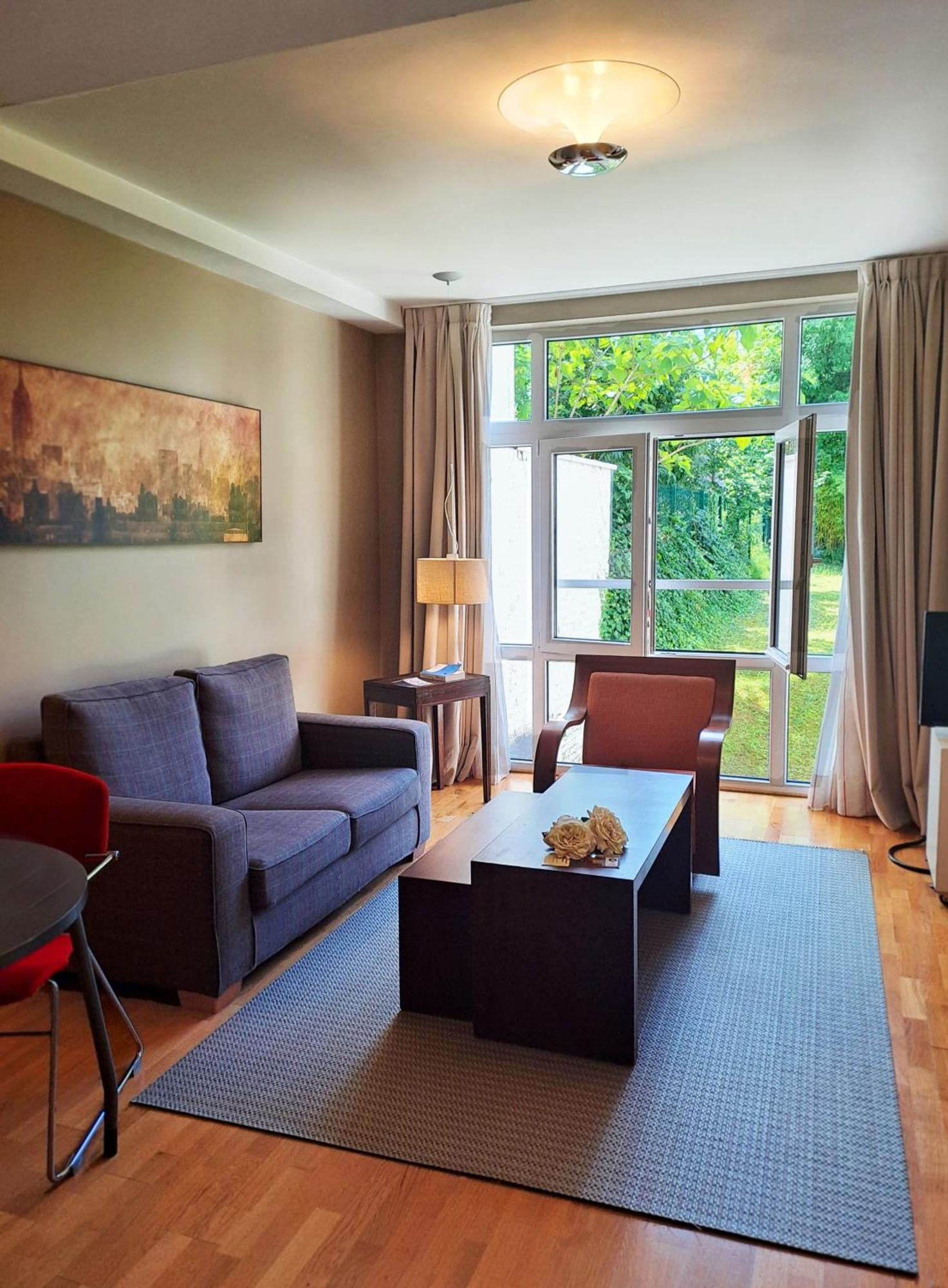 Mas Aparthotel Eu ブリュッセル エクステリア 写真
