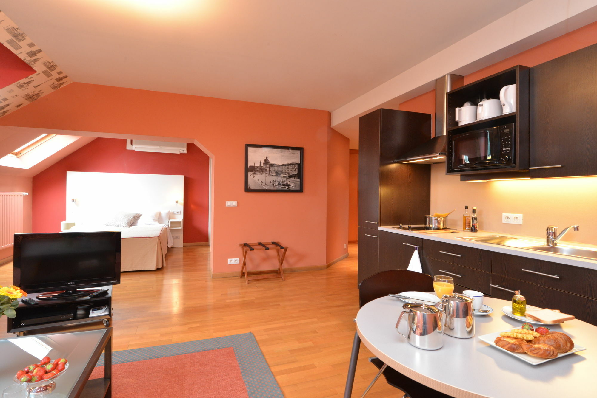 Mas Aparthotel Eu ブリュッセル エクステリア 写真